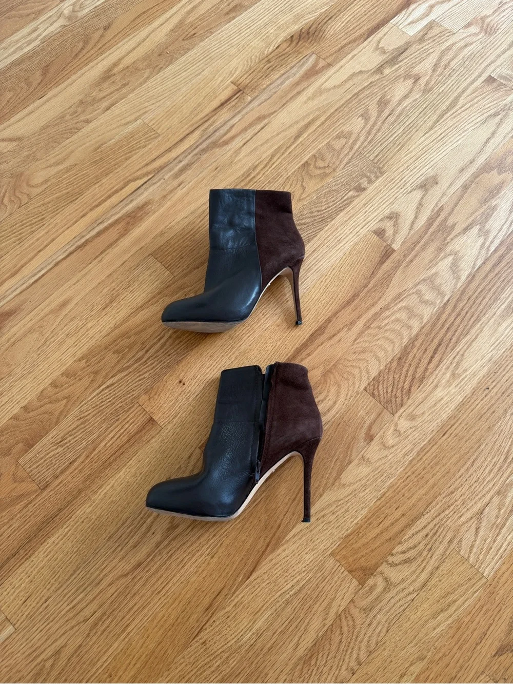 Charles David suede ankle booties brown size 8.5